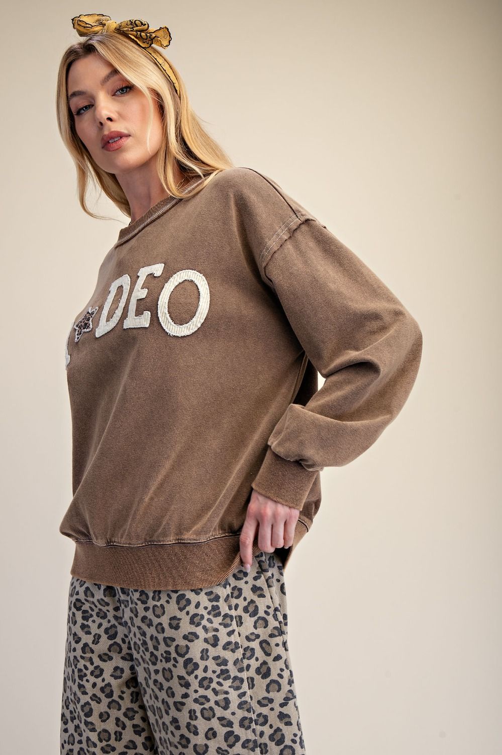 Rodeo Patch Front Pullover